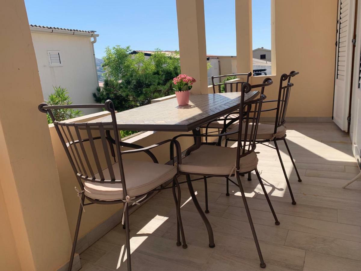 Apartments Lux Pag Паг Экстерьер фото